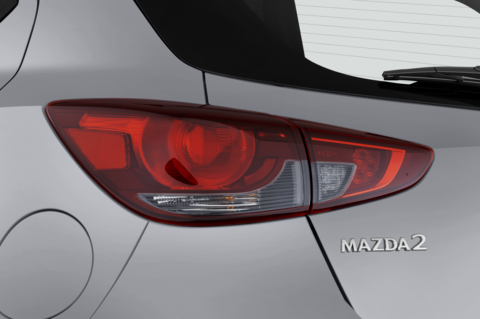 Mazda Mazda2 (Baujahr 2023) Homura Aka 5 Türen Rücklicht