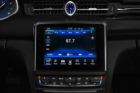 Maserati Quattroporte (Baujahr 2018) S 4 Türen Radio und Infotainmentsystem