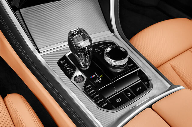 BMW 8 Series (Baujahr 2019) M Performance 2 Türen Schalthebel