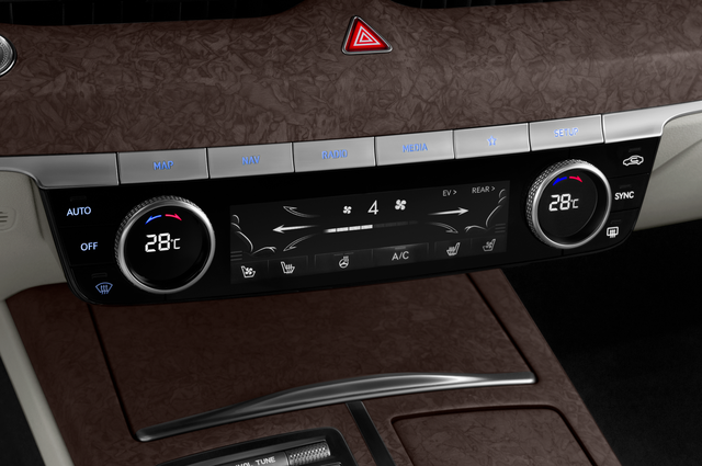 Genesis Electrified G80 (Baujahr 2023) Luxury 4 Türen Temperatur und Klimaanlage