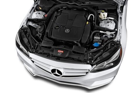 Mercedes E-Class (Baujahr 2014) Avantgarde 4 Türen Motor