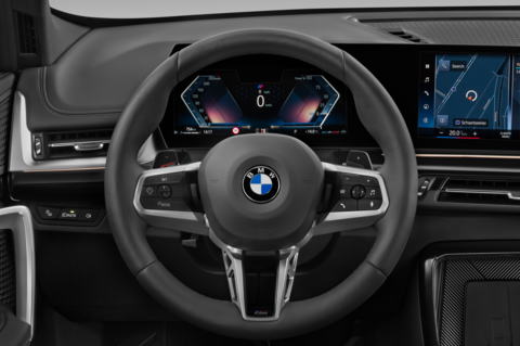 BMW X1 (Baujahr 2023) M Sportpaket 5 Türen Lenkrad