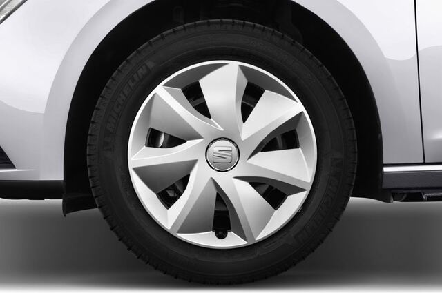 SEAT Leon (Baujahr 2013) Reference 5 Türen Reifen und Felge