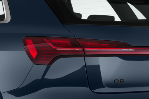 Audi Q8 e-tron (Baujahr 2023) Advanced 5 Türen Rücklicht