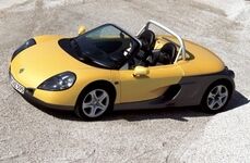 Renault Spider - Fliegen zwischen den Zähnen