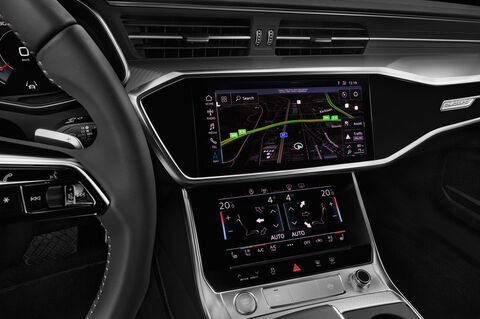 Audi A6 (Baujahr 2019) Design 4 Türen Temperatur und Klimaanlage