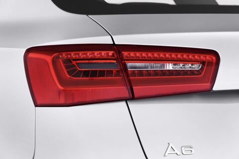 Audi A6 Allroad Quattro (Baujahr 2013) - 5 Türen Rücklicht