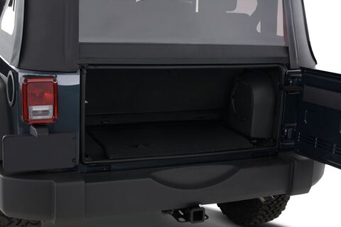 Jeep Wrangler (Baujahr 2010) Rubicon 3 Türen Kofferraum