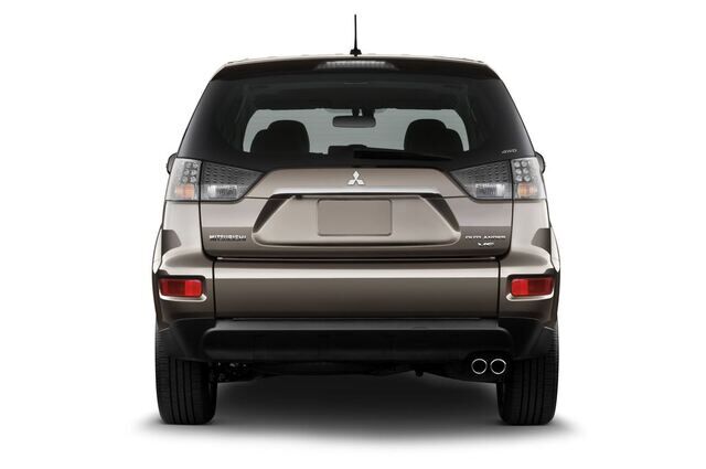 Mitsubishi Outlander (Baujahr 2010) - 5 Türen Heckansicht