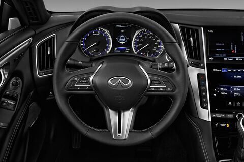 Infiniti Q60 (Baujahr 2017) Premium 2 Türen Lenkrad