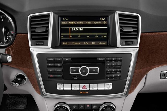 Mercedes M-Class (Baujahr 2012) - 5 Türen Radio und Infotainmentsystem