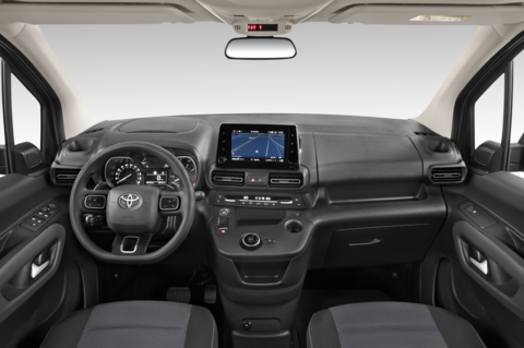 Toyota Proace City Verso (Baujahr 2020) Combi L2 5 Türen Cockpit und Innenraum
