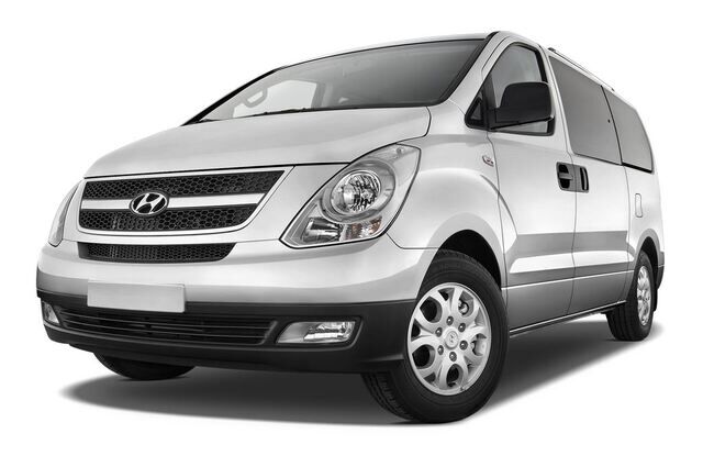 Hyundai H-1 (Baujahr 2010) - 5 Türen seitlich vorne mit Felge