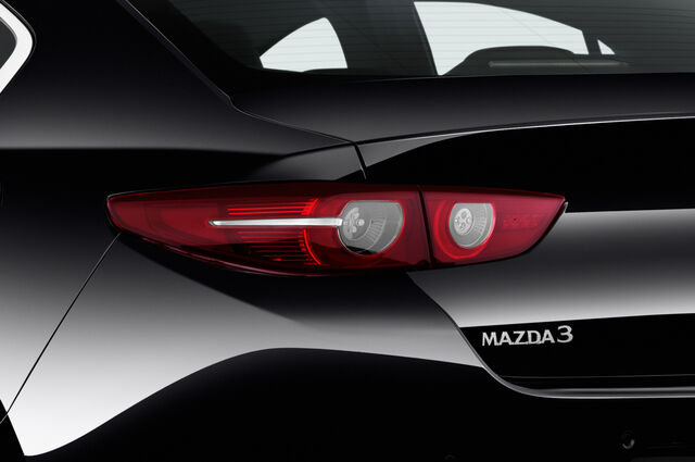Mazda Mazda3 (Baujahr 2020) Skyactive 4 Türen Rücklicht