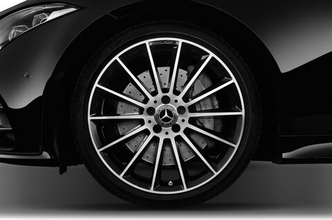 Mercedes CLS Coupe (Baujahr 2018) AMG line 4 Türen Reifen und Felge