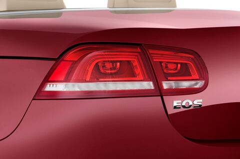Volkswagen Eos (Baujahr 2012) Exclusive 2 Türen Rücklicht