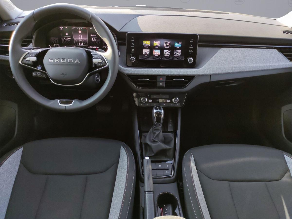 Skoda Kamiq Tour 1.0 TSI DSG ACC LED PDC DAB RFK