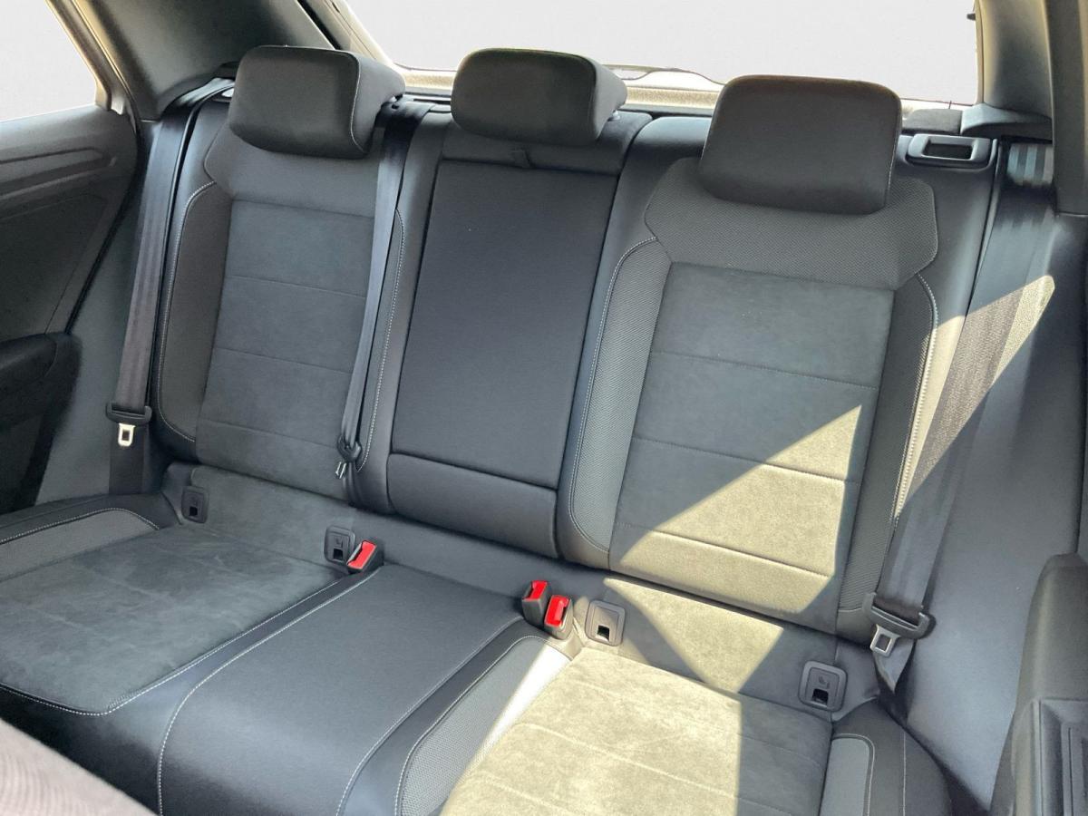 Volkswagen T-Roc R-Line 2.0 TDI DSG AHK Navi Kamera ACC
