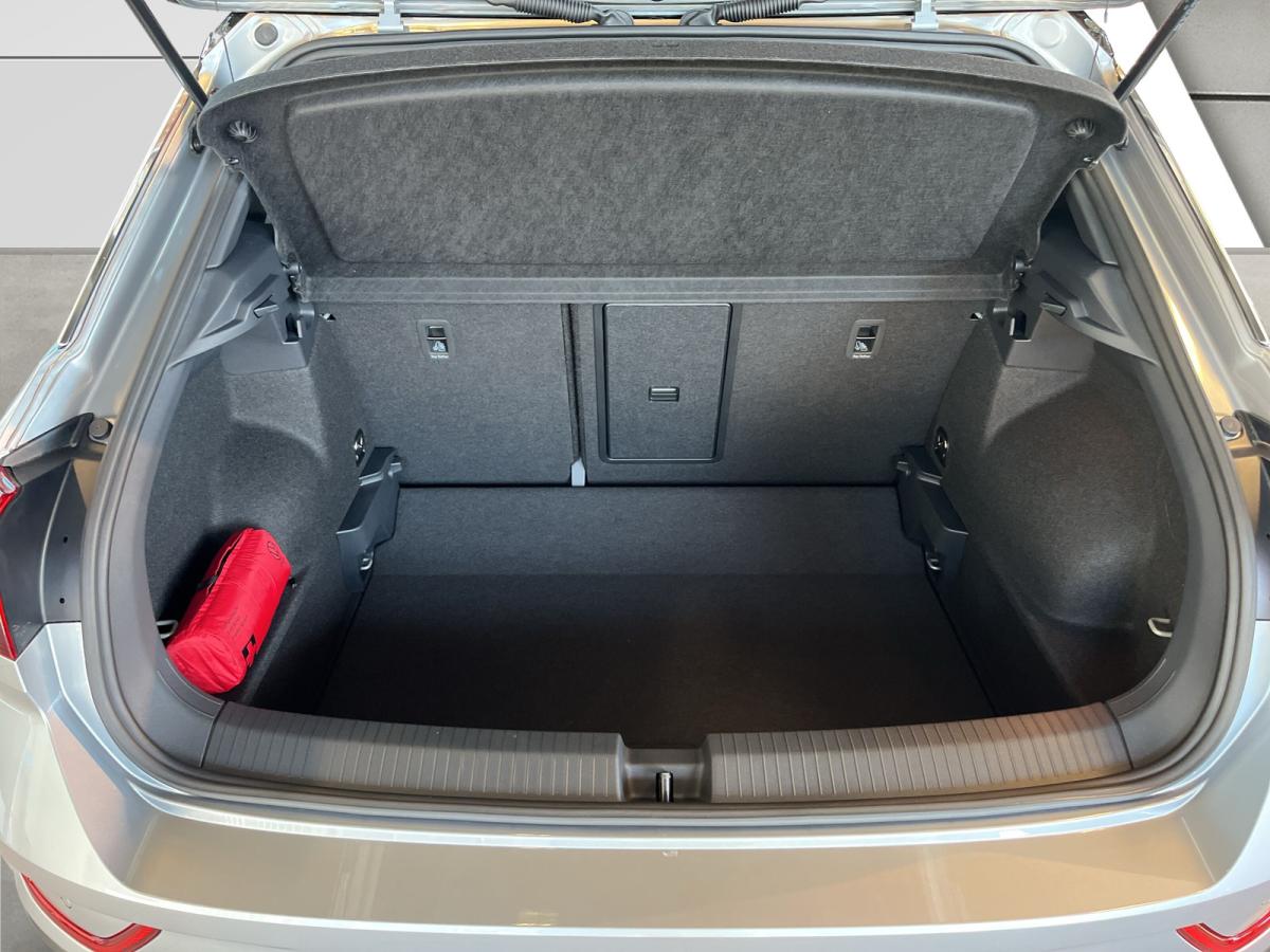 Volkswagen T-Roc 🚗 Stilvoll unterwegs – VW T-Roc Goal mit AHK & Top-Sonderleasing!