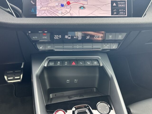 Audi S3 Sportback 2,0 TFSI qu LED Leder Navi virtual Sitzhzg