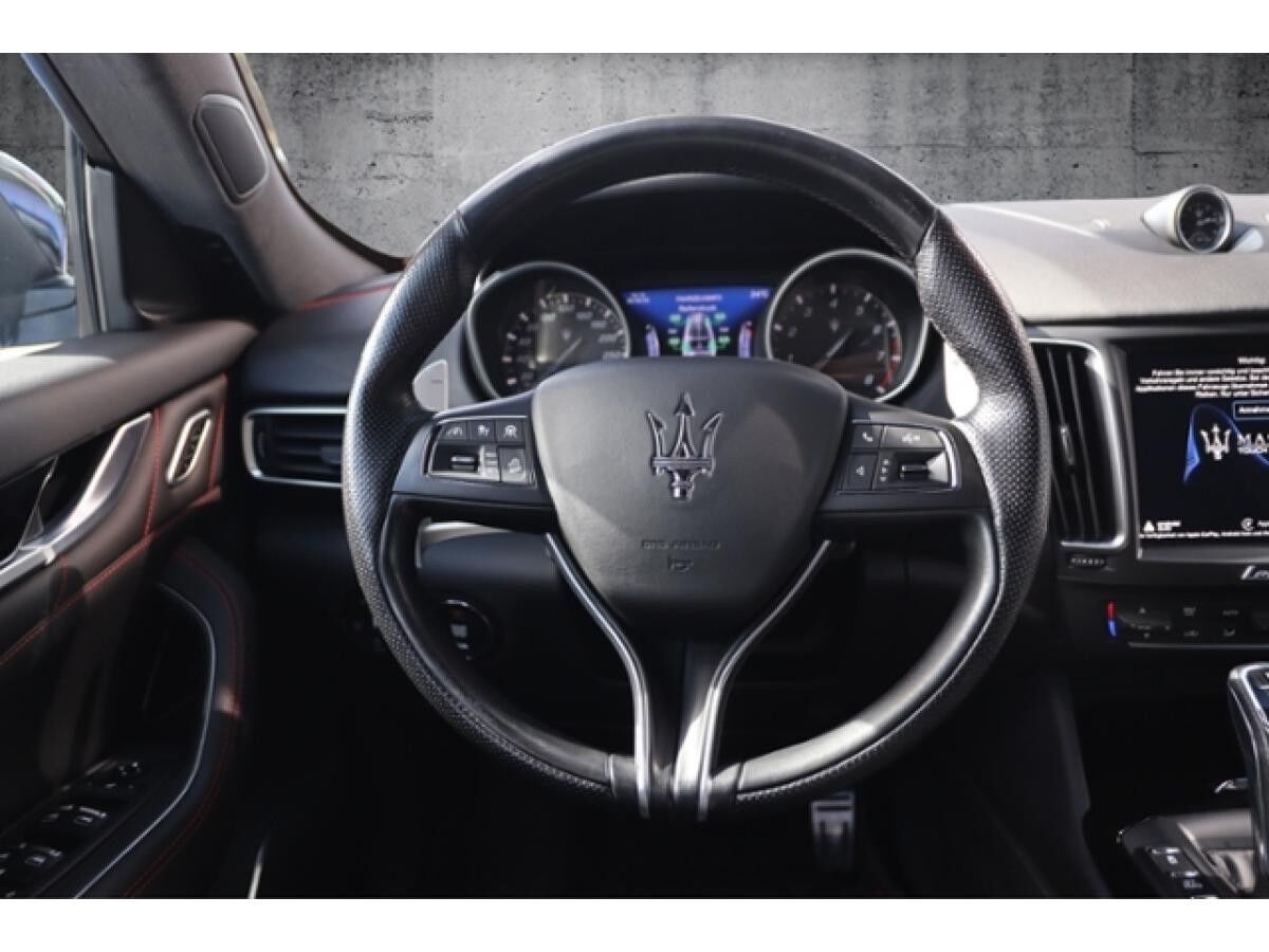 Maserati Levante Gran Sport S Q4 Maserati Levante Gran Sport S Q4