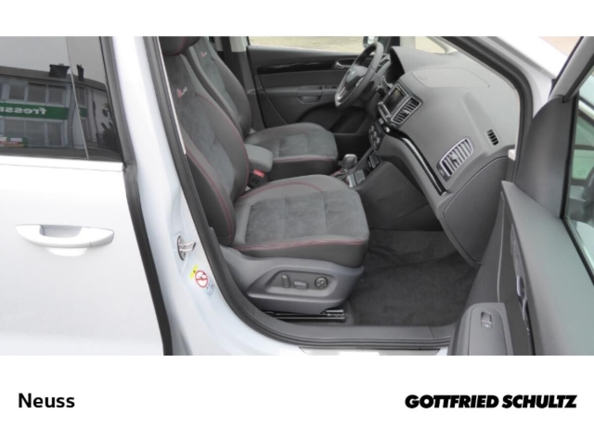 Seat Ibiza FR 1.4 TSI DSG sofort verfügbar,NAVI,BI-XENON,PANO,AHK,7-SITZER(Neuss)