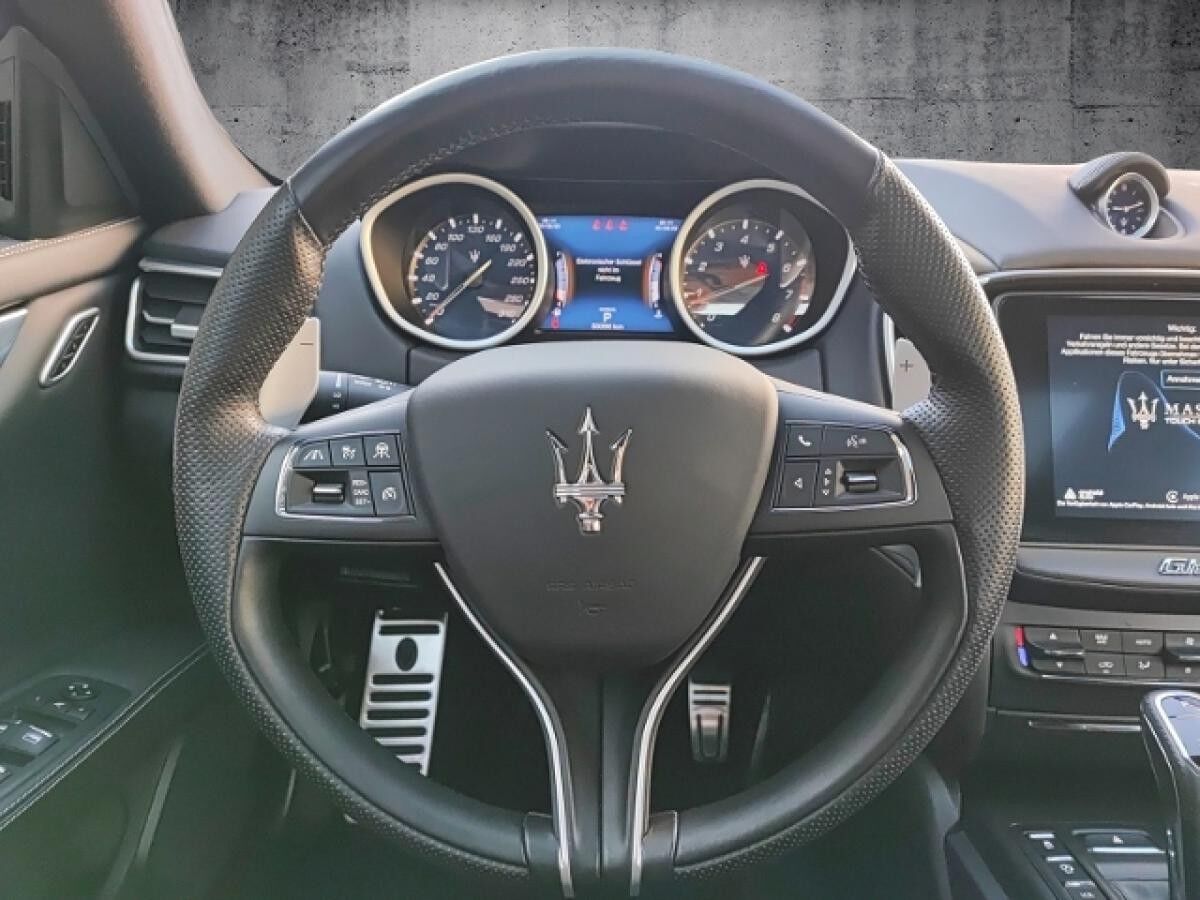 Maserati Ghibli S Q4 GranSport
