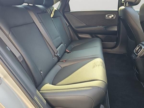 Hyundai IONIQ 6 77,H ALLRAD UNIQ-PAKET  NAVI/MATRIX