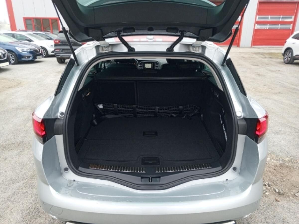 Renault Megane IV Grandtour Intens 1.5 dCi Winter Paket