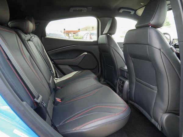 Ford Mustang Mach-E Extendet Range 351PS AWD