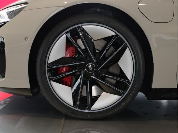 Audi e-tron GT RS quattro *Matrix*HuD*