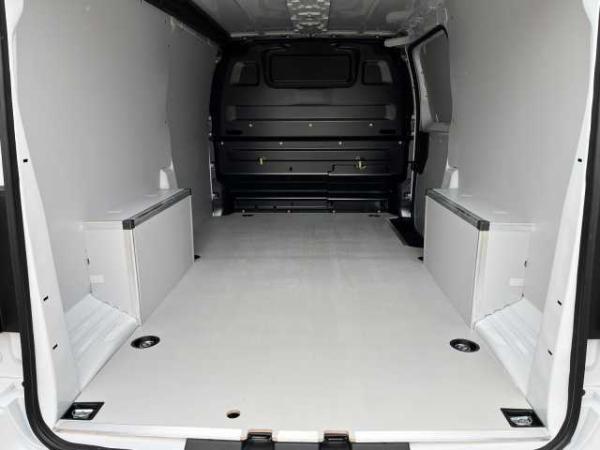 Fiat Scudo Elektro L3 (75-kWh)