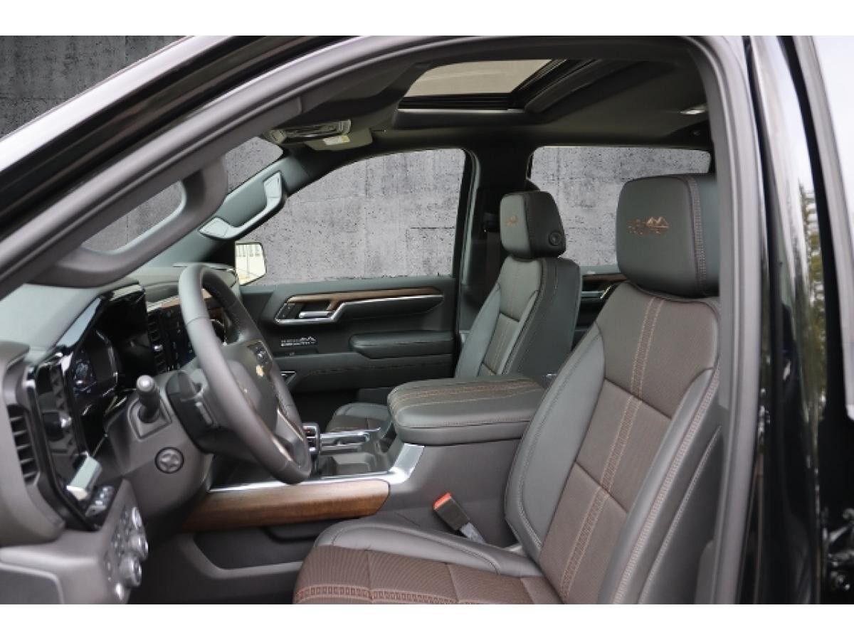 Chevrolet Silverado SILVERADO 1500 / HIGH COUNTRY / 6,2L / V8