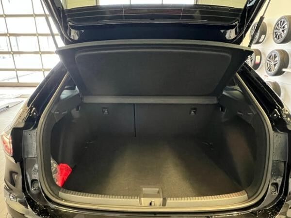 Volkswagen Taigo R-Line 1.5 TSI DSG **AHK, Navi, 'IQ.DRIVE'**