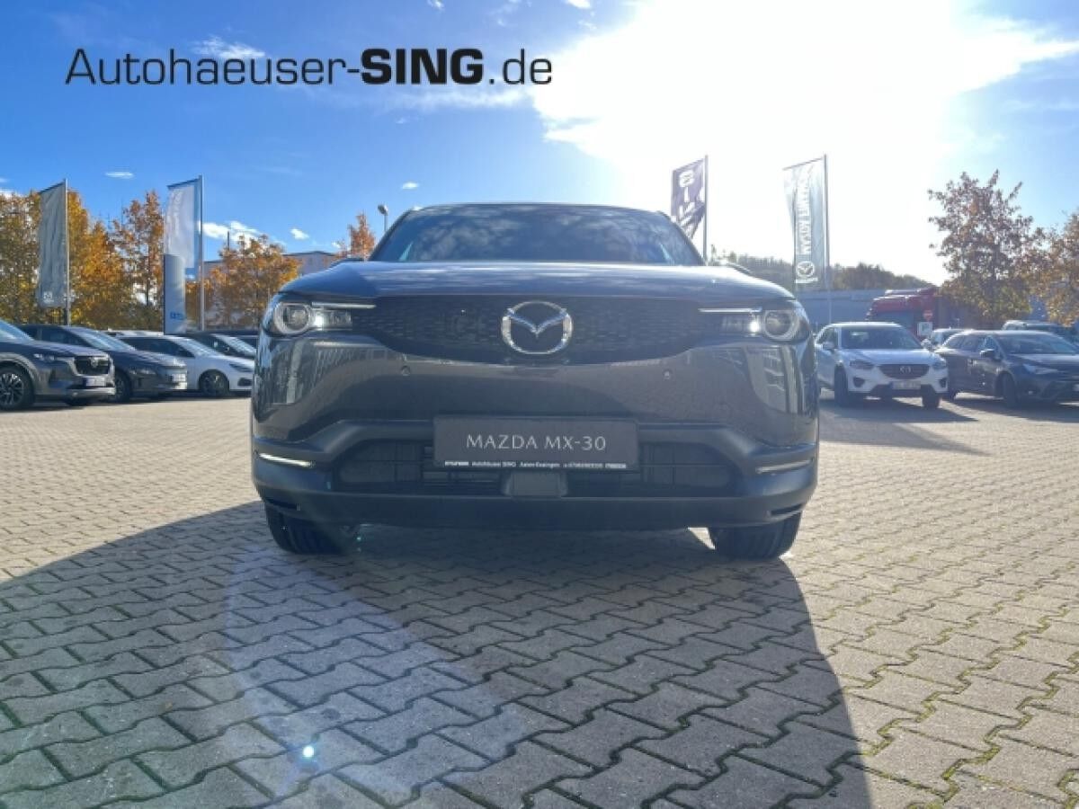 Mazda MX-30 REV Makoto BOSE 360°HeadUp Memory AppleCar