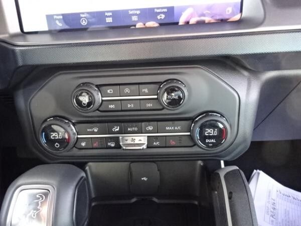 Ford Bronco Outer Banks 4x4 2.7 V6 Navi LED