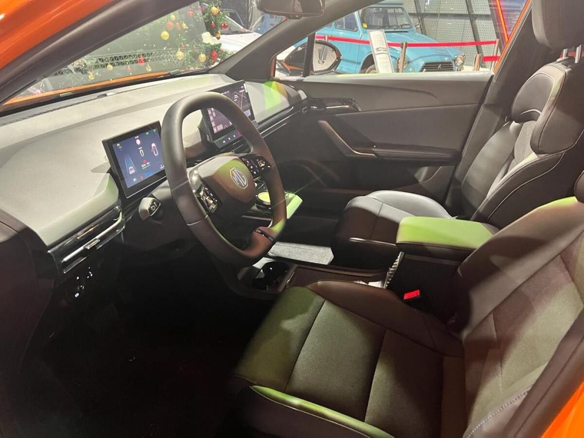 MG MG4 Luxury MG4 Electric 64 kWh