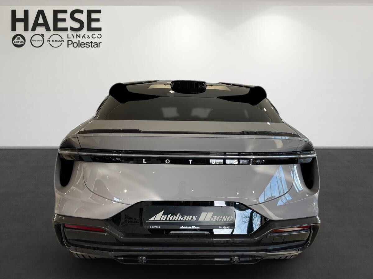 Lotus Eletre Lotus Eletre S *KAIMU GREY by LOTUS HAESE