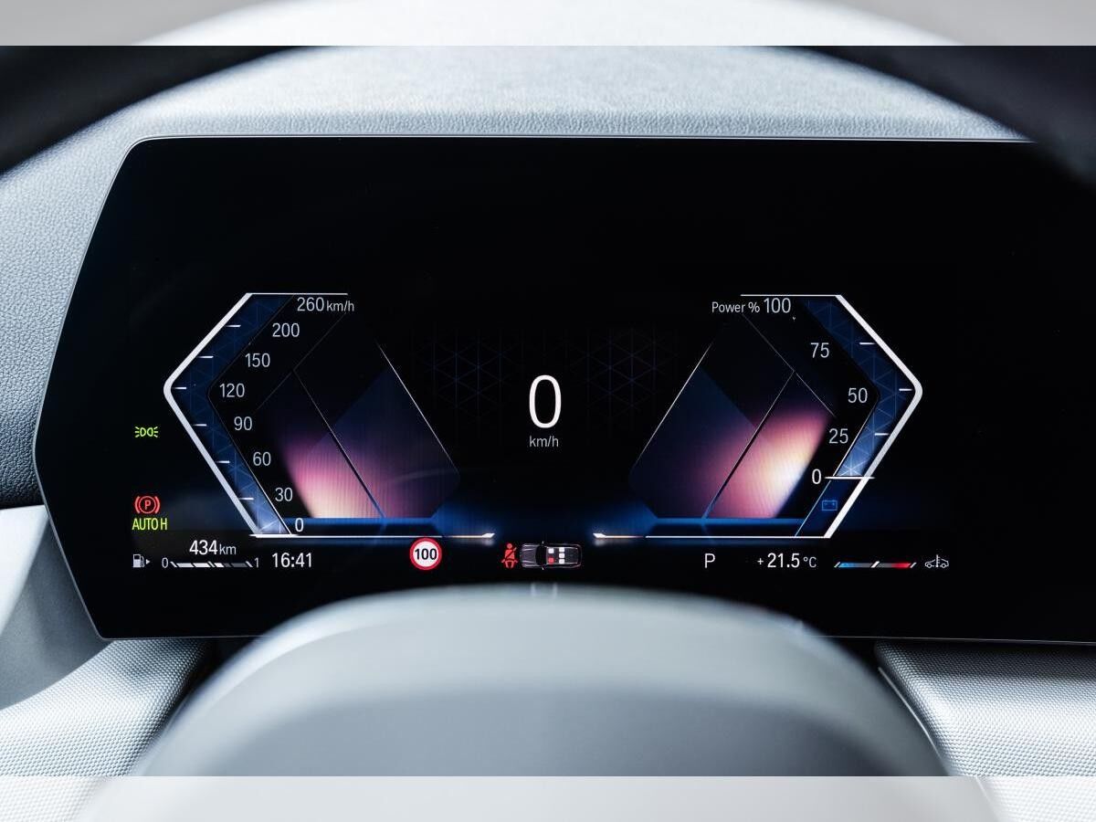 BMW X1 sDrive18i Aut. • SOFORT • Kamera • Assistenz • Sportsitze • LED •