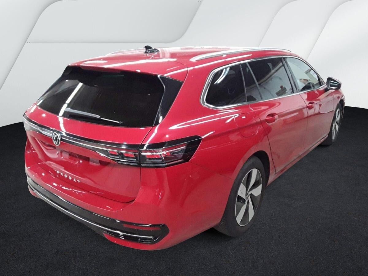 Volkswagen Passat Variant ELEGANCE 2.0TDI DSG AHK.IQ-LIGHT.KAMERA.ACC