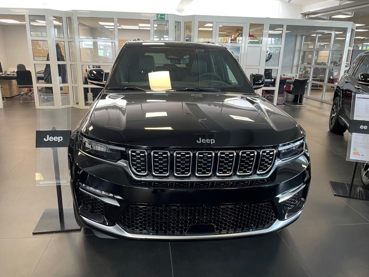 Jeep Grand Cherokee 4xe Summit Reserve Verfügbar in 2 Farben Abholung Mannheim
