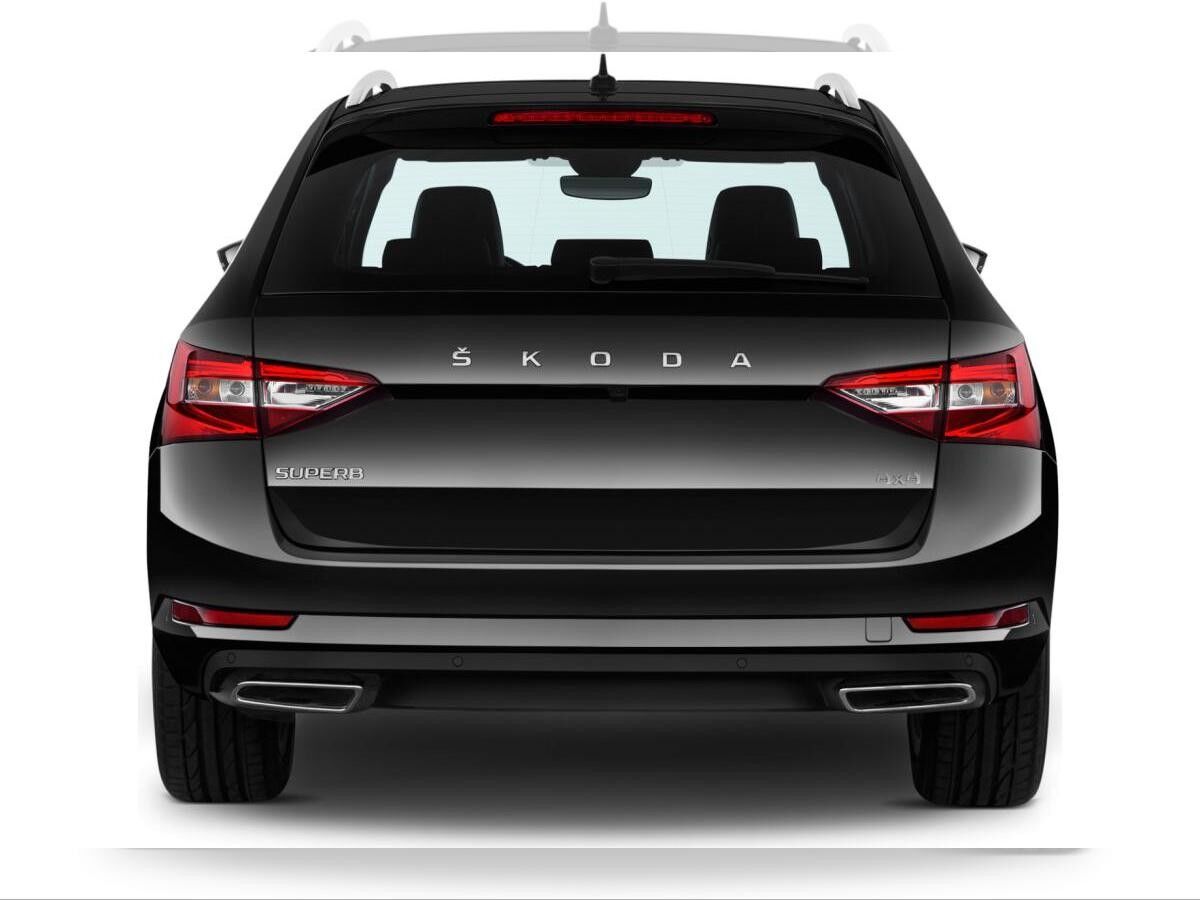 Skoda Superb Combi (3V5)