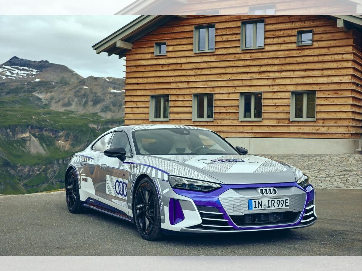 Audi e-tron GT RS ice race edition *Limitiert auf 25 Stück in Deutschland*