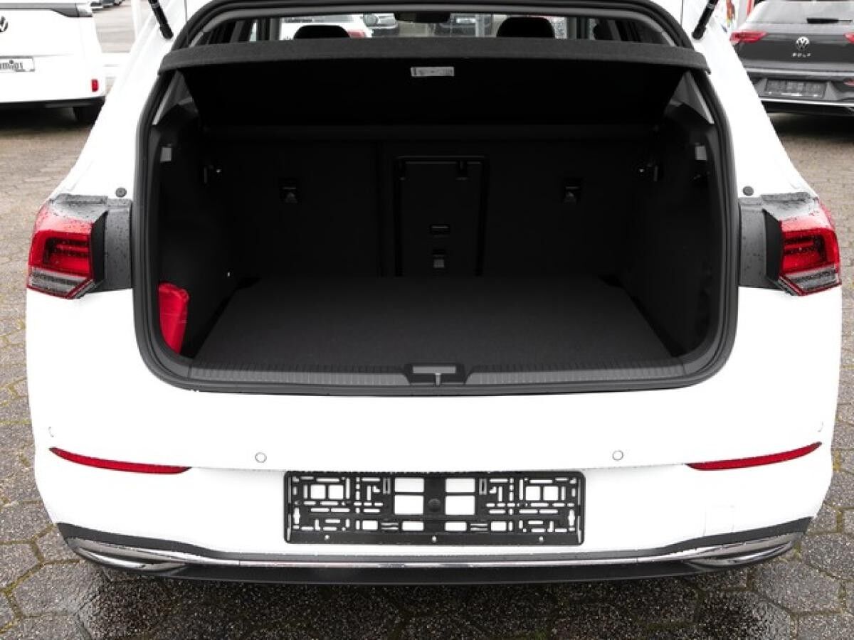 Volkswagen Golf VIII 1,0 TSI Move ACC App-Connect PDC R-Kamera