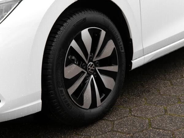 Volkswagen Golf VIII 1,0 TSI Move ACC App-Connect PDC R-Kamera