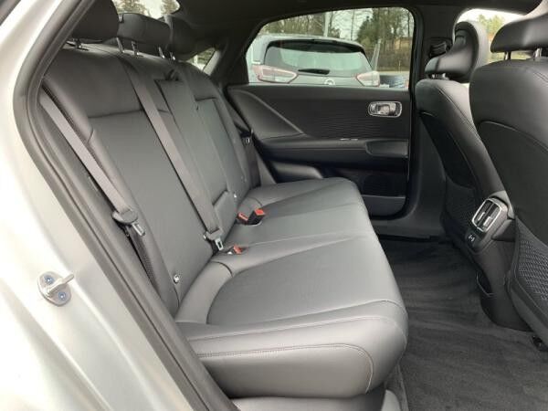 Hyundai IONIQ 6 77,H ALLRAD UNIQ-PAKET  NAVI/MATRIX