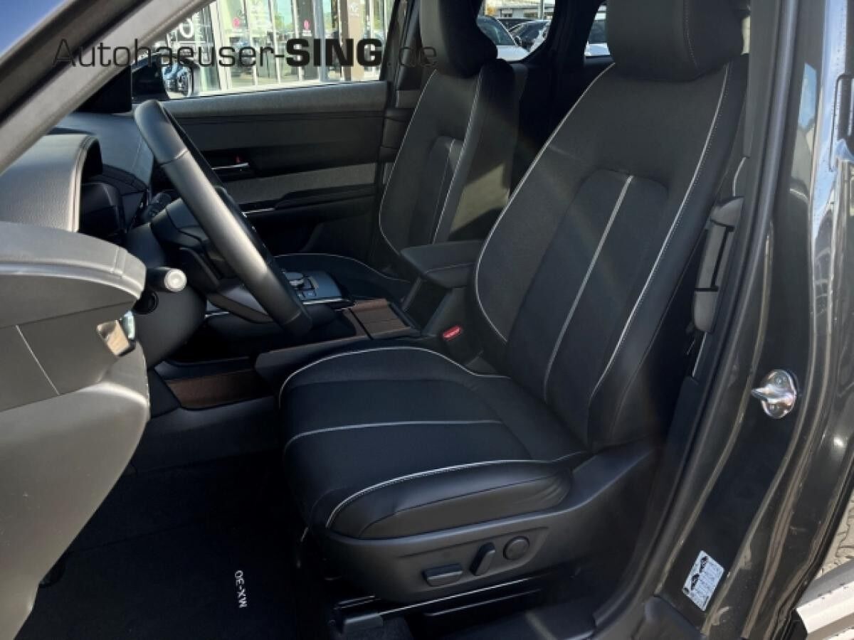 Mazda MX-30 REV Makoto BOSE 360°HeadUp Memory AppleCar