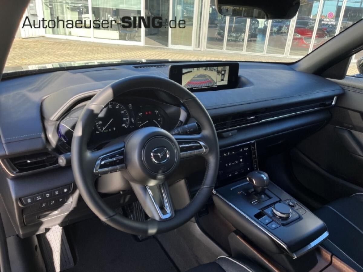 Mazda MX-30 REV Makoto BOSE 360°HeadUp Memory AppleCar