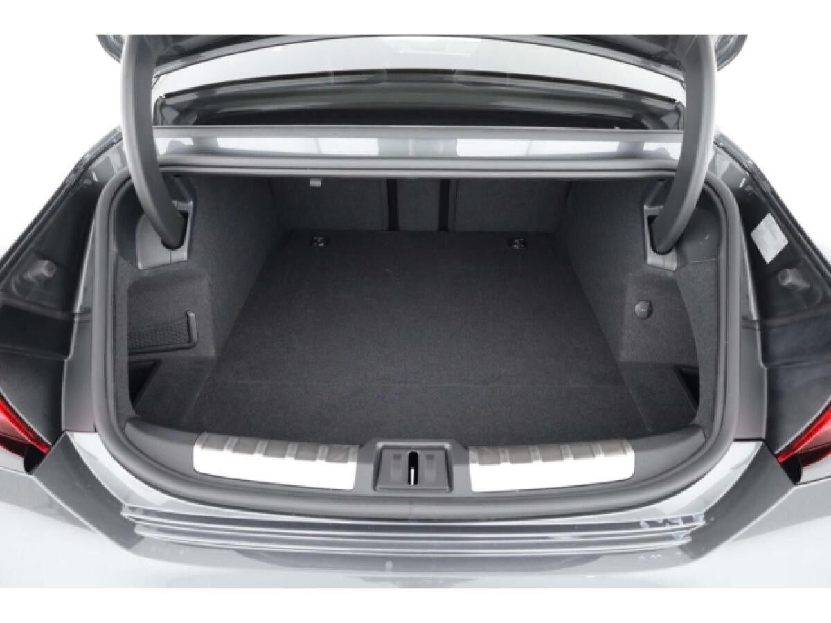 Audi e-tron GT Elektromotor quattro LP: 162.790,-/Head-up/B&O/Ambiente Paket plus