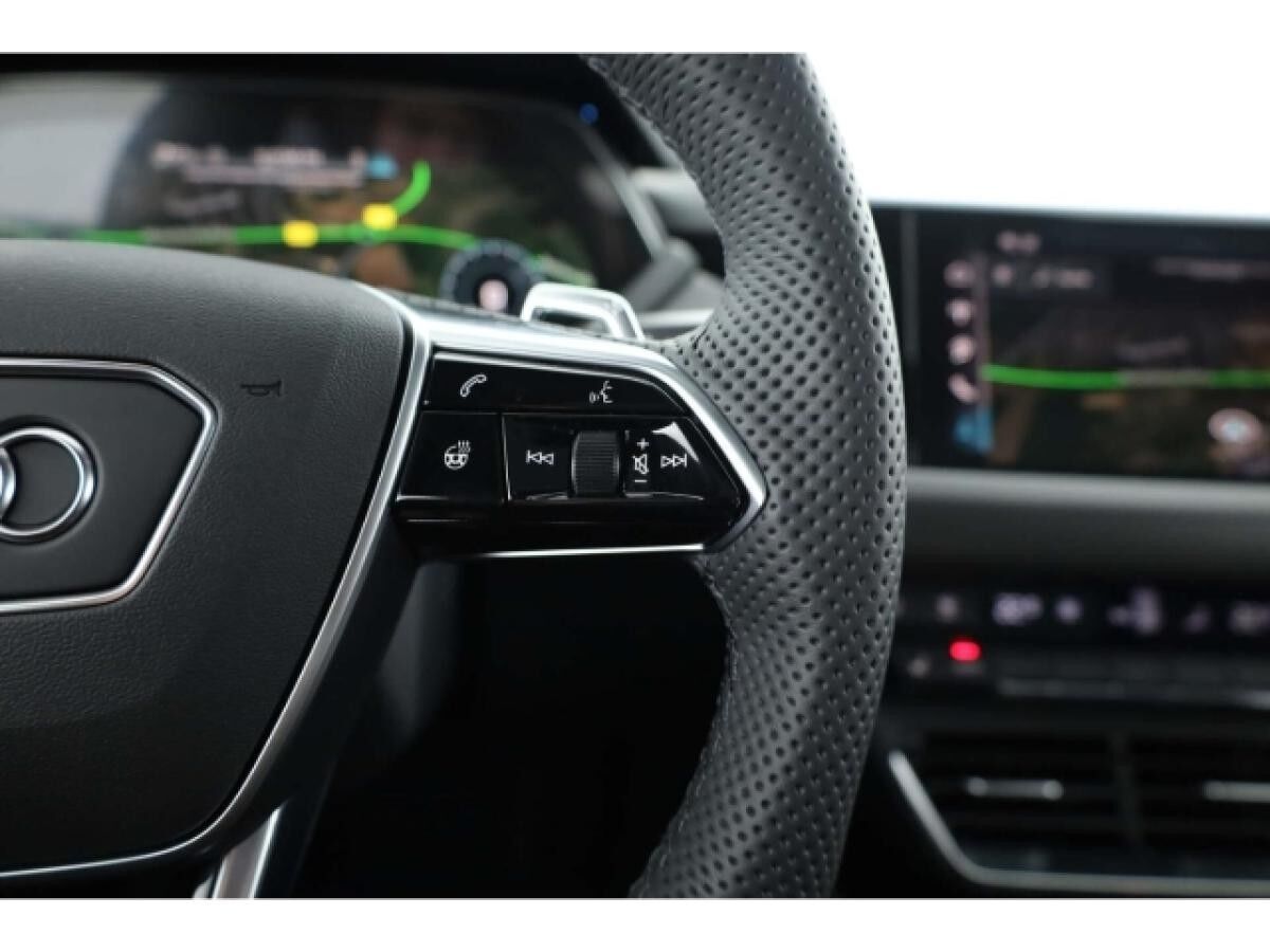 Audi e-tron GT Elektromotor quattro LP: 162.790,-/Head-up/B&O/Ambiente Paket plus